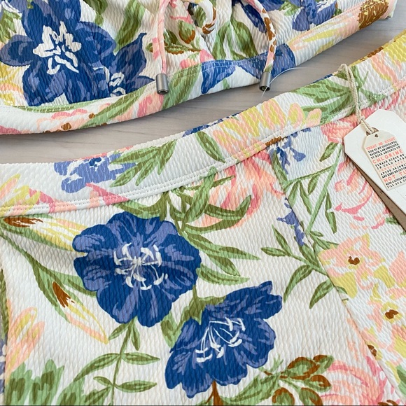 Billabong Floral Bikini Set - Picture 5 of 11